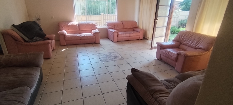 4 Bedroom Property for Sale in Morewag Free State